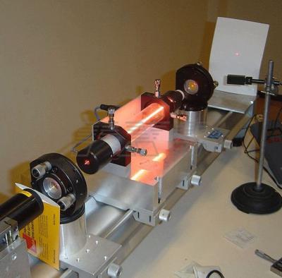 Газовый лазер типа ЛГН-207Б